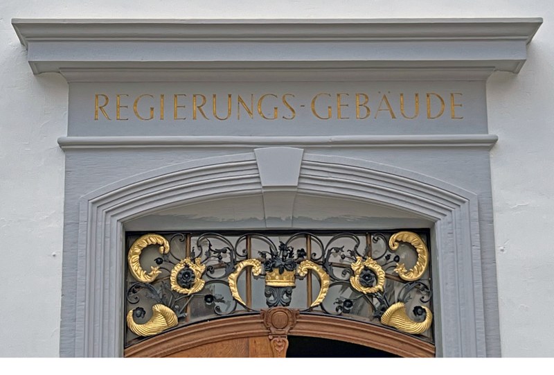eröffnung regierungsgebäude