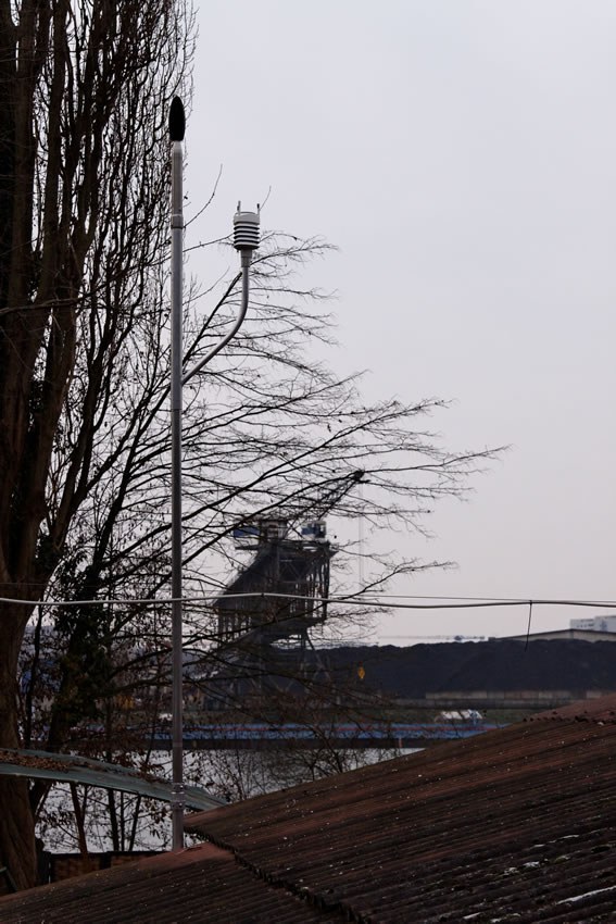 mit-bud_2009-12-21_laermmessstat-grenzach.jpg
