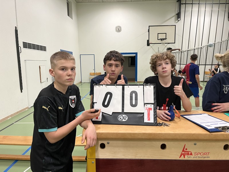 2024 Volleynight4.jpeg