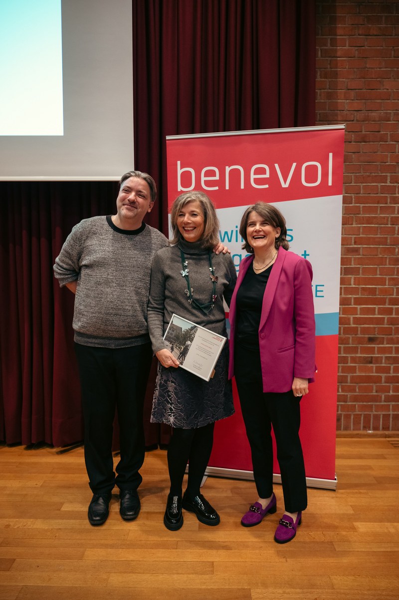 Foto Übergabe Freiwilligenpreis