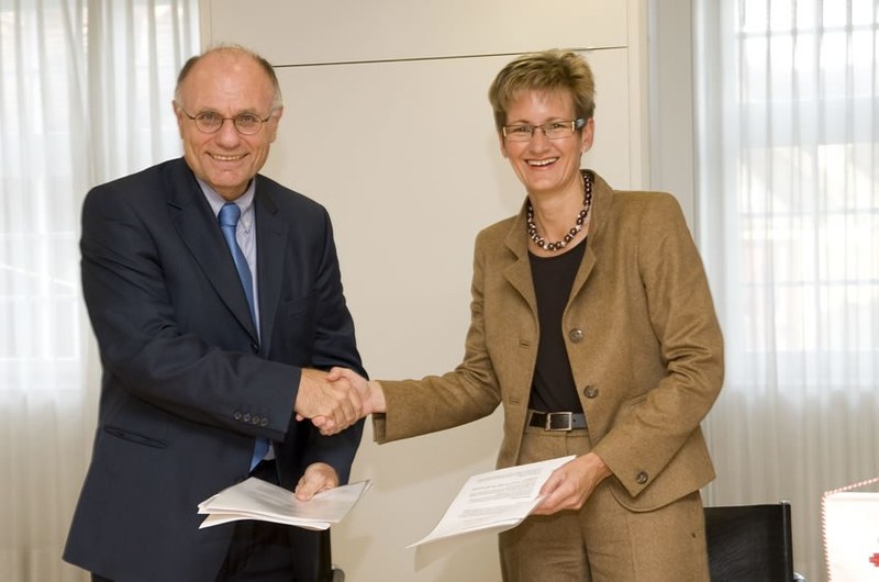 mit-sid_2009-10-14_2.jpg