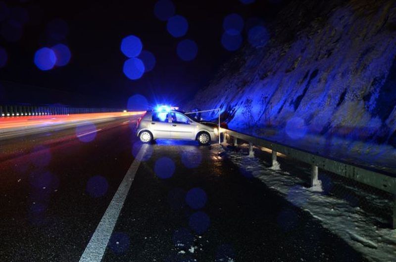 diegten_sissach_a2_53verkehrsunfaelle_blitzeis_190.jpg