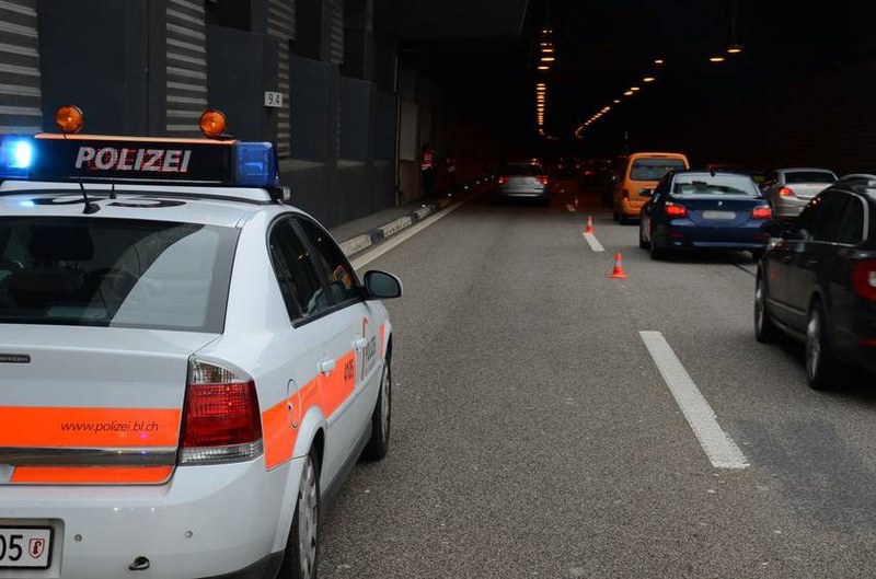 csm_muttenz_a2_vu_auffahrkollision_250212_3e584a68.jpg