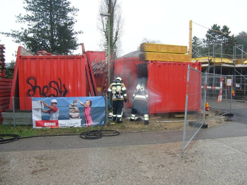 csm_liestal_233_brandstiftung_toi_toi_wc_3_190413_.jpg