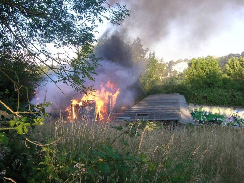 csm_allschwil_290_zeugenaufruf_brand_alter_schiess.jpg