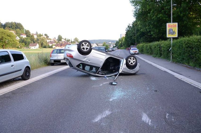 csm_liestal_472_selbstunfall_personenwagen_3_12071.jpg
