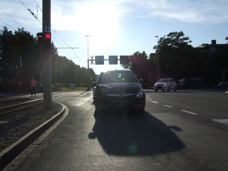 496_02.jpg
