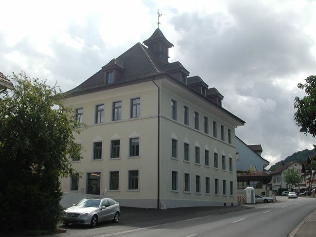 656_2.jpg