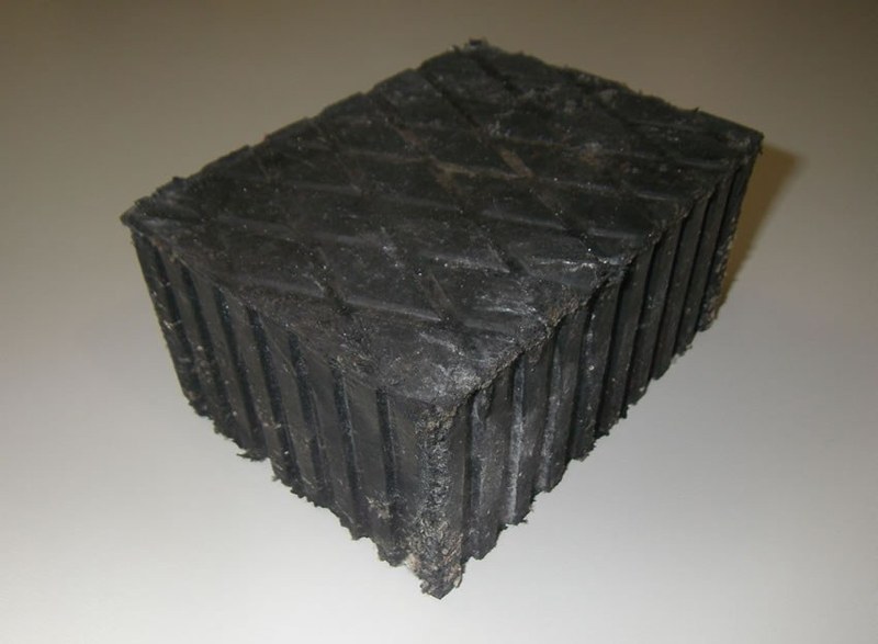 700_1.jpg