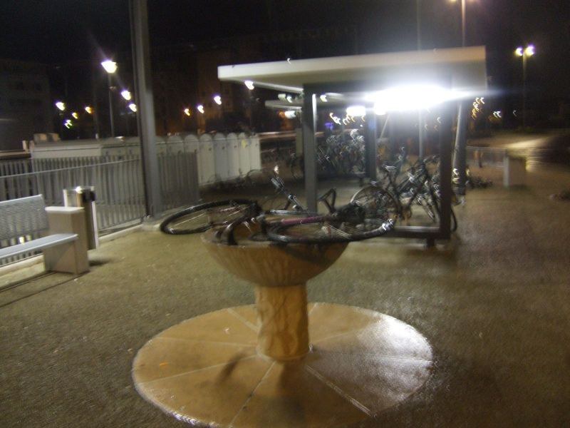 863_02.jpg