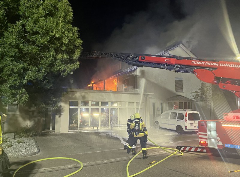 2026_07_25_Allschwil_Brand_Wohnheim_1