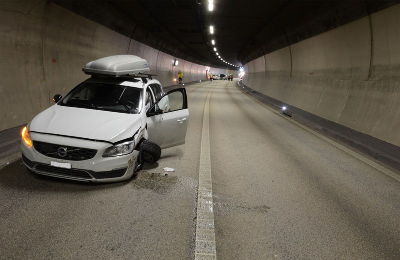 2017_01_16_Sissach_Chienbergtunnel_VU-frontal_1