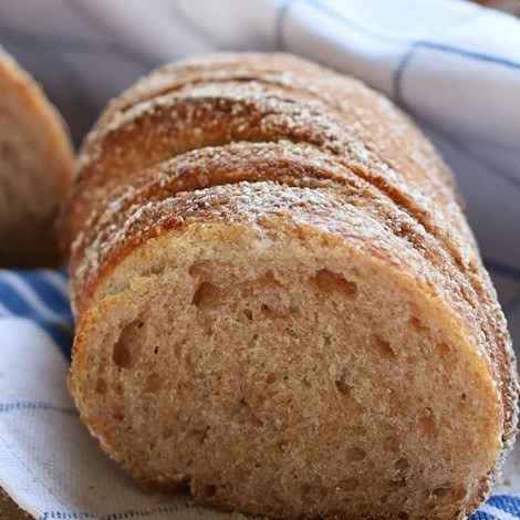 Sauerteig backen mit Sauerteig