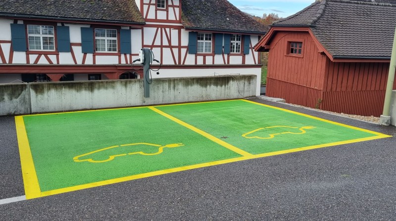 Einschränkung der Nutzung der Elektroladestationen – Parkplatz Zentrum